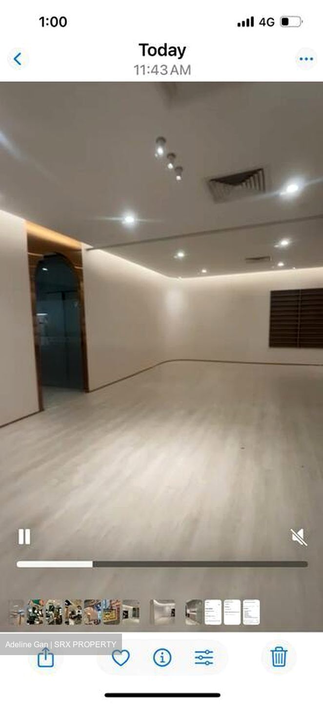 111 Somerset (D9), Office #484764371